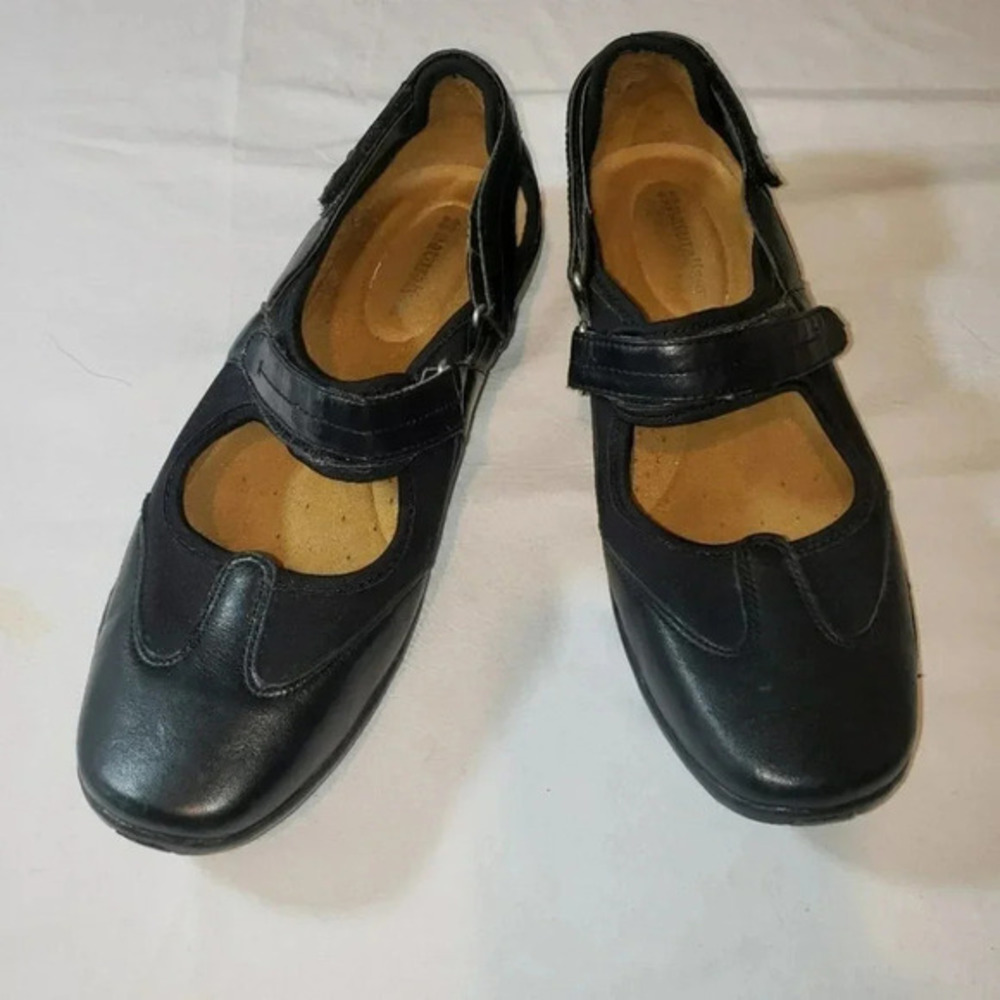 Naturalizer Cabalina 9 black leather Mary Jane shoes
